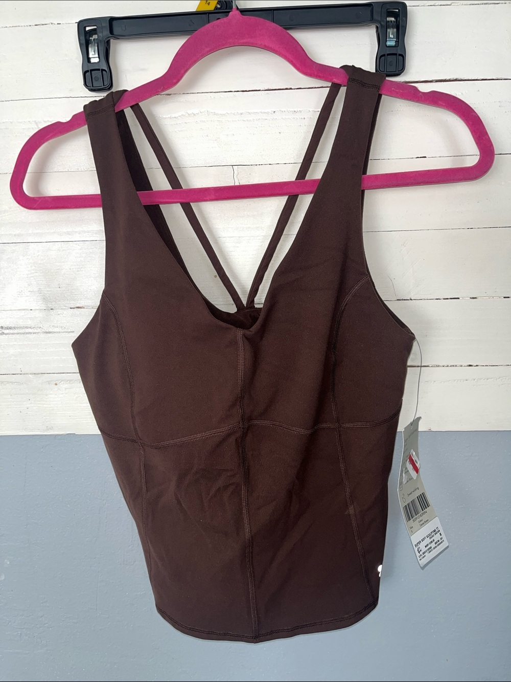 Sweaty Betty workout top.